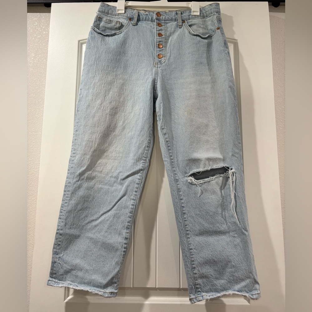 Universal Thread Vintage Straight Button-Fly Jean… - image 2